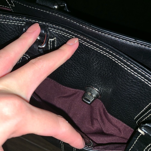 COACH purse!! 👜 - Picture 7 of 8